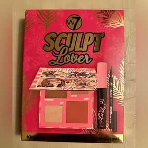 W7 “Sculpt Lover” Cosmetic Kit- 3 make up pieces